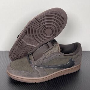 Air Jordan 1 Low OG"Travis Scott - Velvet Brown"